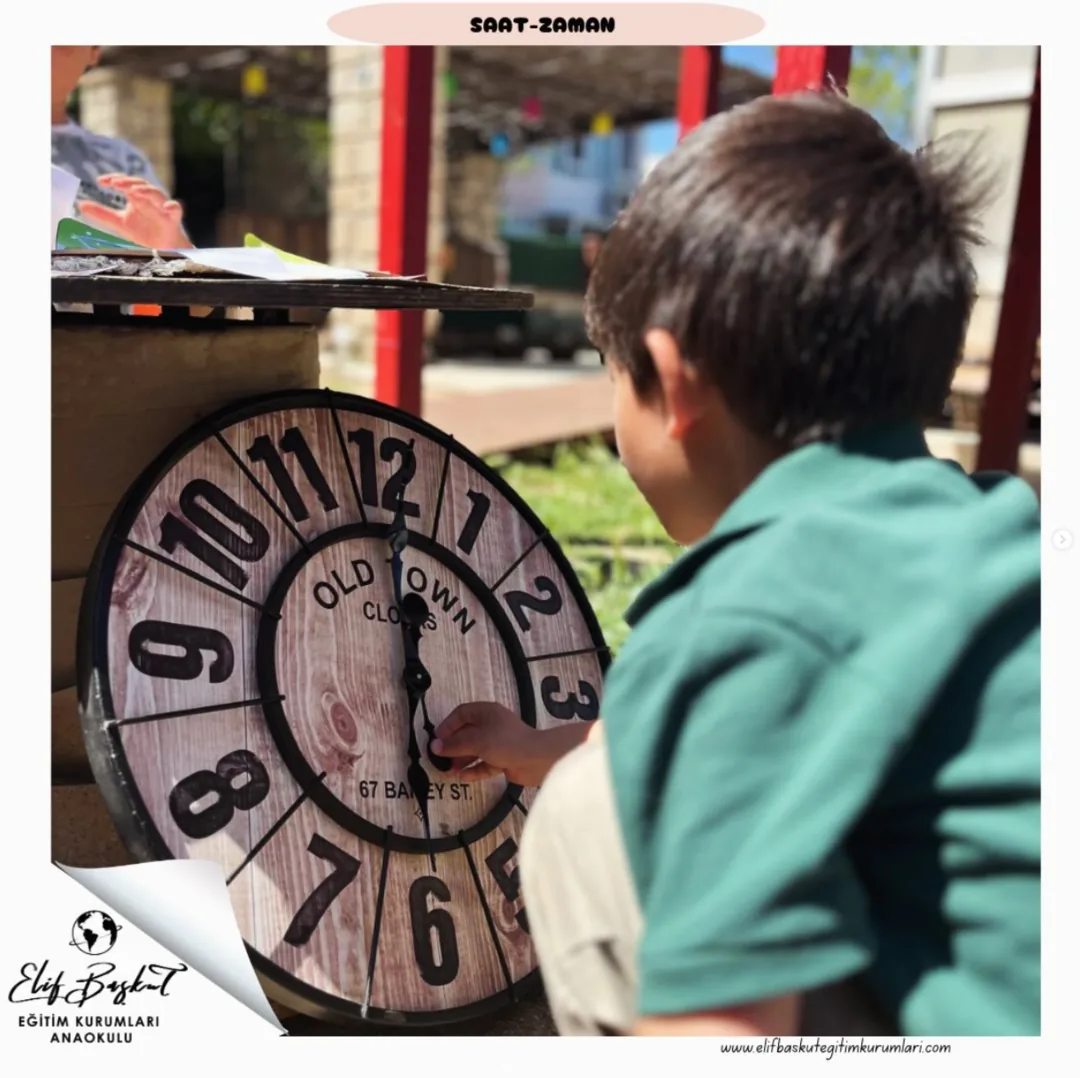 Saat-zaman etkinliği – büyük analog saat