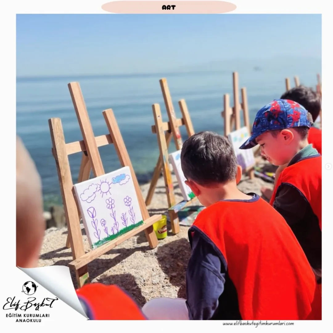 Sanat etkinliği – deniz kenarında resim